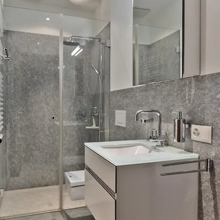 Chesa Chalavus - 公寓 *